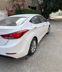 هیوندای ئەلەنترا